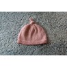 Bonnet avec noeud