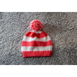 Bonnet bicolore avec pompon
